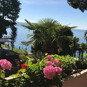 Apartment La Rosa Del Garda, Gardone Riviera